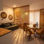 Dozzze Julieta Apartahotel 3*
