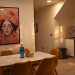 Dozzze Julieta Apartahotel 3*
