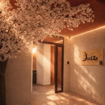 Dozzze Julieta Lägenhetshotell 3*