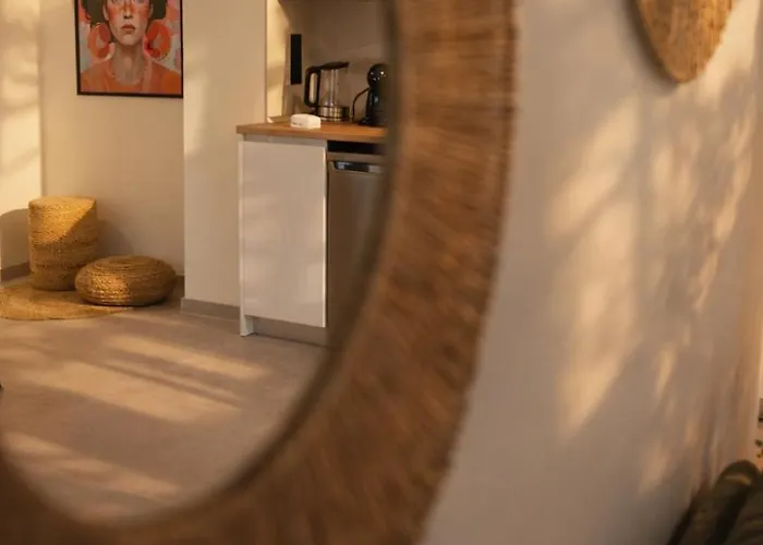 Apart-hotel Dozzze Julieta *