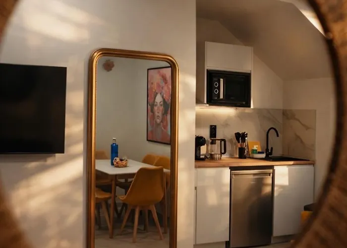 Apart-hotel Dozzze Julieta *