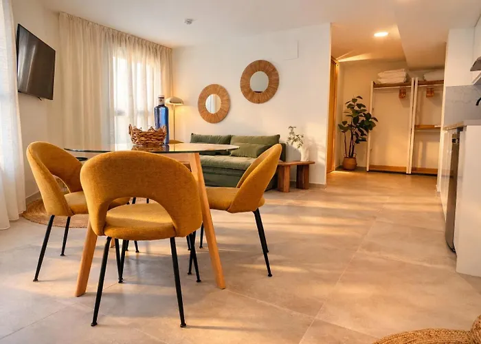 Dozzze Julieta Aparthotel